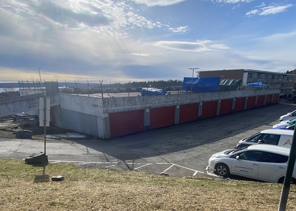 Halvere grå arealer